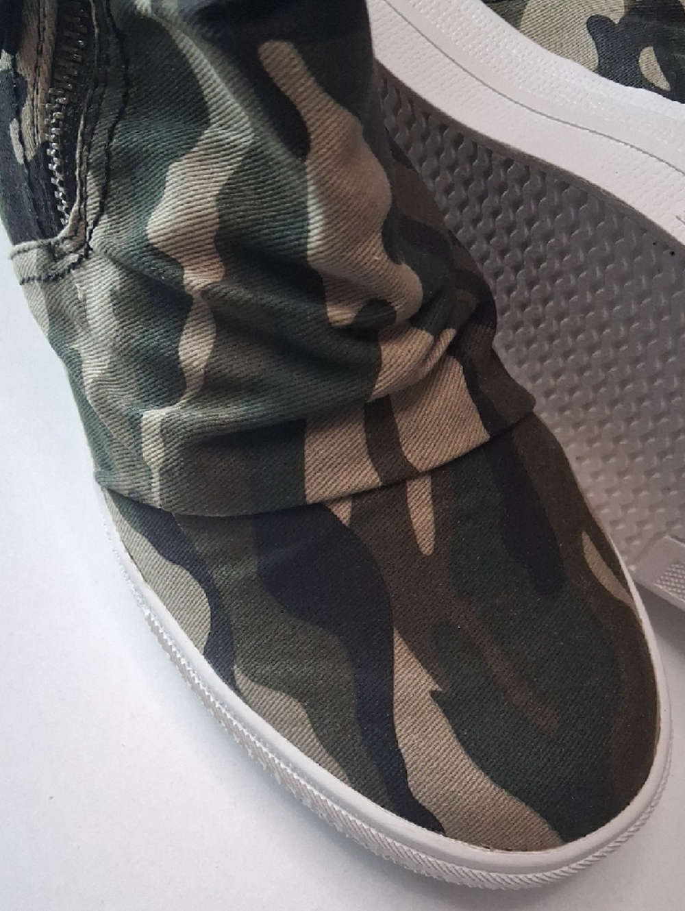 Not Rated Camo High-Top Sneakers in Olive and Black - Picture 5 of 10